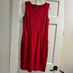Lands’ End size 8 sleeveless dress, red.